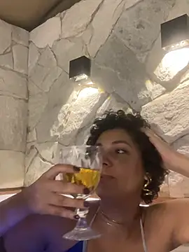 OliviaWild  online show from 15, 5, 2026
