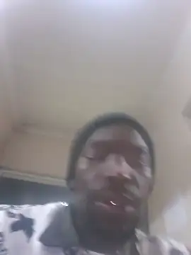 Snapshot of sex-machanic chatting on 4, 10, 2025 sex-machanic online show from 4, 10, 2025