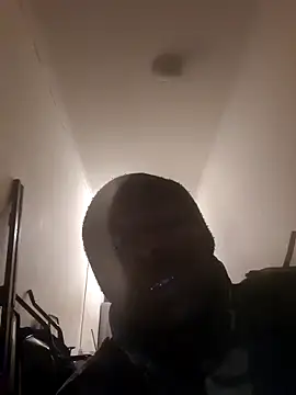 Snapshot of sex-machanic chatting on 17, 11, 2025 sex-machanic online show from 17, 11, 2025