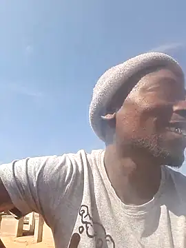 Snapshot of sex-machanic chatting on 5, 12, 2025 sex-machanic online show from 5, 12, 2025