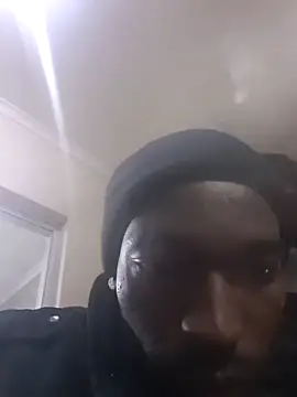 Snapshot of sex-machanic chatting on 14, 12, 2025 sex-machanic online show from 14, 12, 2025