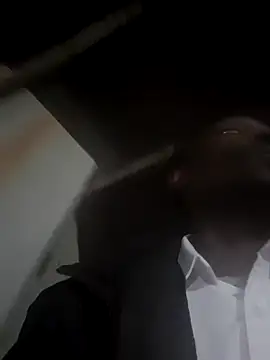 Snapshot of sex-machanic chatting on 15, 12, 2025 sex-machanic online show from 15, 12, 2025