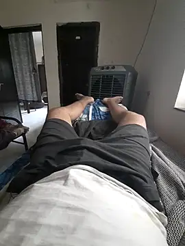 Yourslovingdick online show from 20, 4, 2026