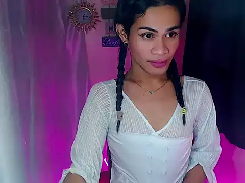 Snapshot of bellalot chatting on 16, 12, 2025 bellalot online show from 16, 12, 2025