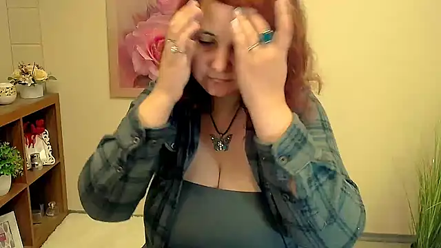 TwoBigSuns online show from 25, 9, 2025