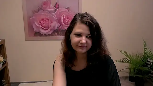 Snapshot of TwoBigSuns chatting on 7, 7, 2026 TwoBigSuns online show from 7, 7, 2026