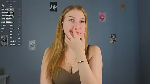 Snapshot of LorettaGladman chatting on 12, 10, 2025 LorettaGladman online show from 12, 10, 2025