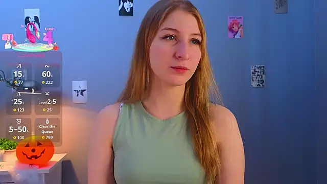 Snapshot of LorettaGladman chatting on 3, 11, 2025 LorettaGladman online show from 3, 11, 2025