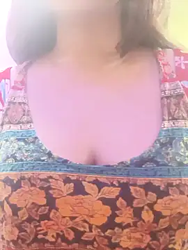 Snapshot of Naina_007 chatting on 20, 9, 2025 Naina 007 online show from 20, 9, 2025