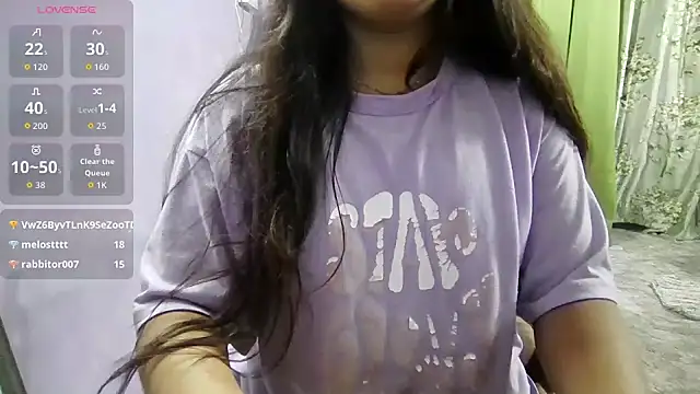 Snapshot of Naina_007 chatting on 1, 10, 2025 Naina 007 online show from 1, 10, 2025