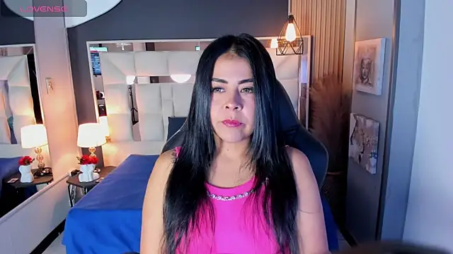 Snapshot of Aniajoness_ chatting on 13, 10, 2025 Aniajoness online show from 13, 10, 2025