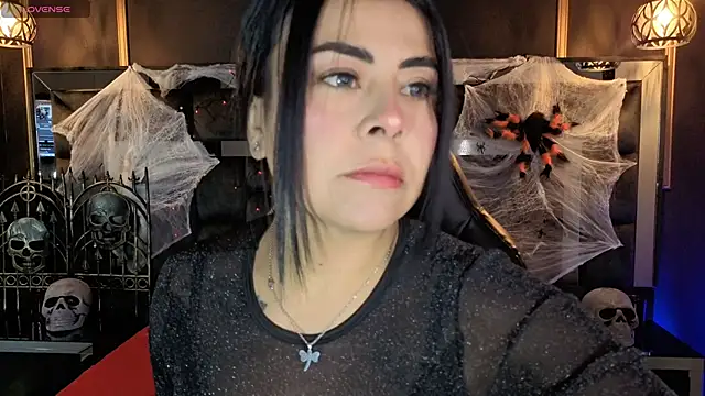 Snapshot of Aniajoness_ chatting on 17, 10, 2025 Aniajoness online show from 17, 10, 2025