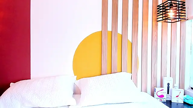 Snapshot of SashaGreyy_ chatting on 22, 9, 2025 SashaGreyy online show from 22, 9, 2025