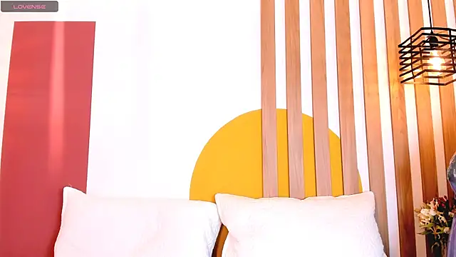 Snapshot of SashaGreyy_ chatting on 25, 10, 2025 SashaGreyy online show from 25, 10, 2025