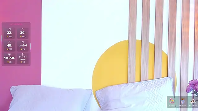 Snapshot of SashaGreyy_ chatting on 26, 11, 2025 SashaGreyy online show from 26, 11, 2025