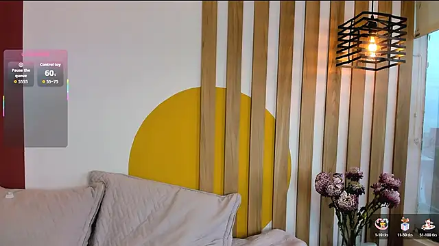 Snapshot of SashaGreyy_ chatting on 4, 12, 2025 SashaGreyy online show from 4, 12, 2025