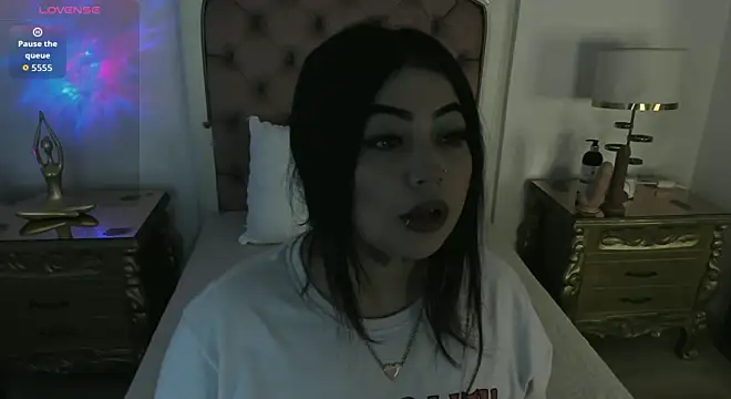 MeganStar   online show from 7, 10, 2025