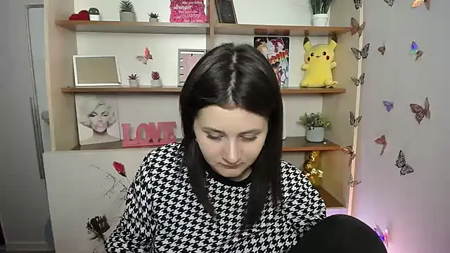 Katrin kiss  online show from 16, 6, 2026