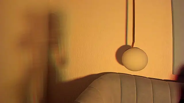 Snapshot of GiaBlaze_ chatting on 18, 10, 2025 GiaBlaze online show from 18, 10, 2025