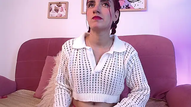 Snapshot of Karina2Smith chatting on 19, 9, 2025 Karina2Smith online show from 19, 9, 2025
