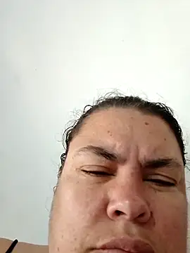 Snapshot of yaneth_ chatting on 25, 10, 2025 yaneth online show from 25, 10, 2025