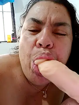 Snapshot of yaneth_ chatting on 8, 11, 2025 yaneth online show from 8, 11, 2025