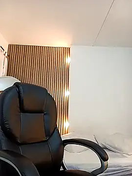 Snapshot of Karla_hilton1 chatting on 27, 9, 2025 Karla hilton1 online show from 27, 9, 2025