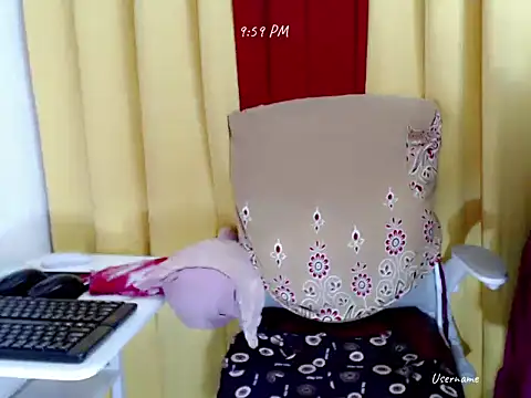 nesianhottits online show from 24, 5, 2026
