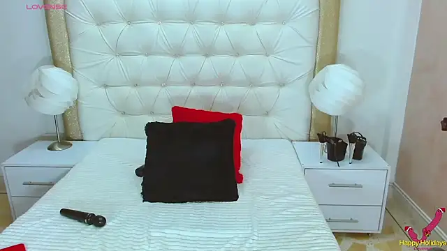 WildScarlet online show from 7, 2, 2025