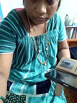 Snapshot of lolida69thamil chatting on 23, 11, 2025 lolida69thamil online show from 23, 11, 2025