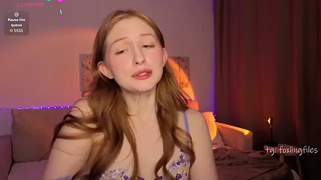 Betty Twinkle online show from 22, 11, 2025