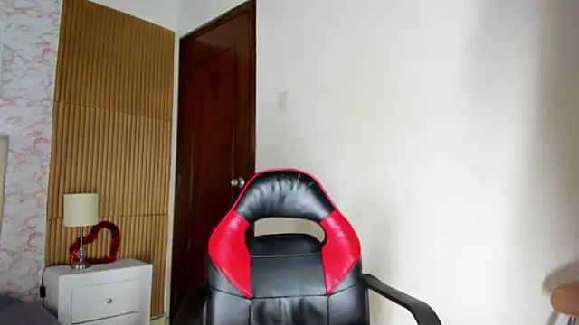 LilihtMature online show from 26, 4, 2026