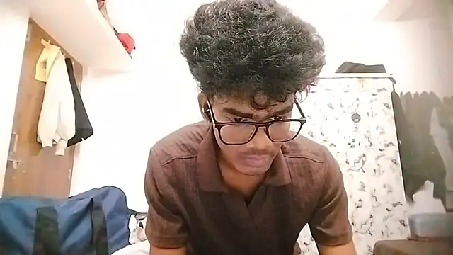 Snapshot of Rahulisagoodguy chatting on 18, 9, 2025 Rahulisagoodguy online show from 18, 9, 2025