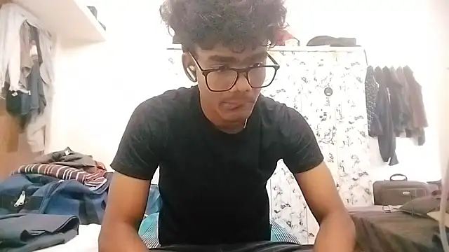 Snapshot of Rahulisagoodguy chatting on 16, 10, 2025 Rahulisagoodguy online show from 16, 10, 2025