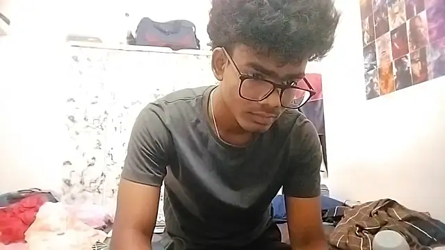 Snapshot of Rahulisagoodguy chatting on 30, 10, 2025 Rahulisagoodguy online show from 30, 10, 2025