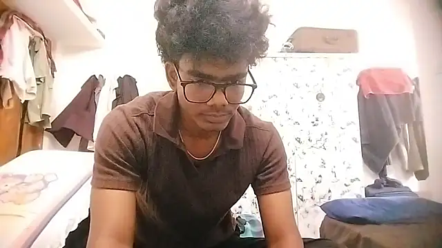 Snapshot of Rahulisagoodguy chatting on 12, 11, 2025 Rahulisagoodguy online show from 12, 11, 2025