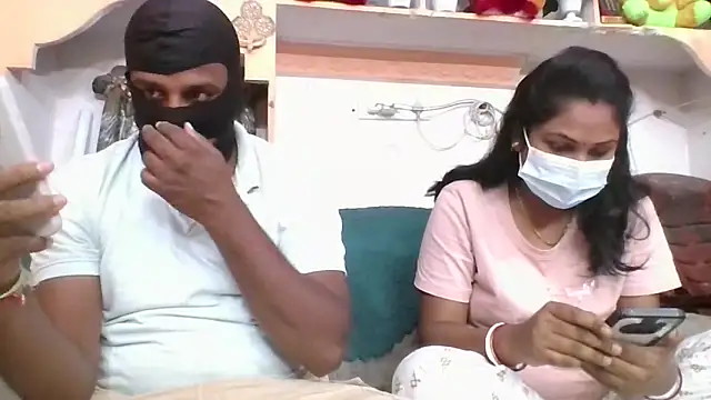 Snapshot of Lovlycouple1 chatting on 10, 11, 2025 Lovlycouple1 online show from 10, 11, 2025