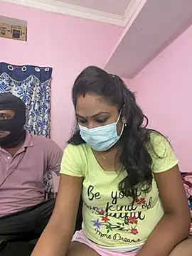 Snapshot of Lovlycouple1 chatting on 16, 11, 2025 Lovlycouple1 online show from 16, 11, 2025