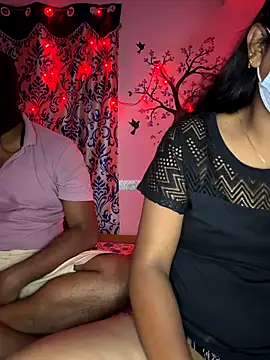 Snapshot of Lovlycouple1 chatting on 3, 12, 2025 Lovlycouple1 online show from 3, 12, 2025