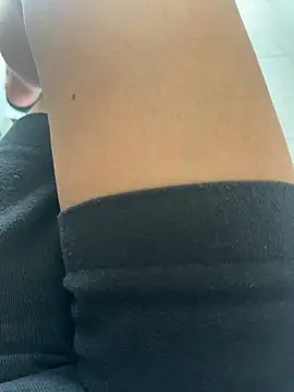 sharon-Hanna online show from 11, 11, 2025