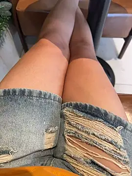 sharon-Hanna online show from 12, 1, 2026