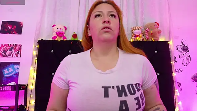 Snapshot of queen_marifer chatting on 14, 11, 2025 queen marifer online show from 14, 11, 2025