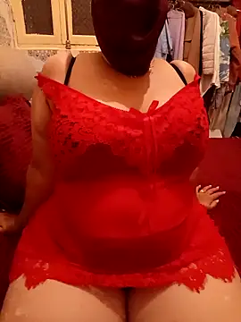 Snapshot of mayakhalyfaa chatting on 12, 10, 2025 mayakhalyfaa online show from 12, 10, 2025