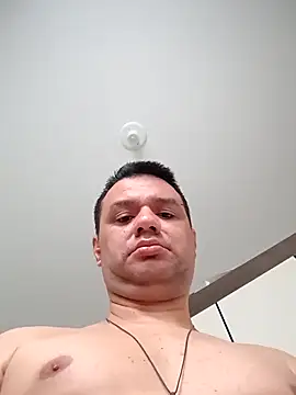 Snapshot of Crocante_Hot chatting on 12, 9, 2025 Crocante Hot online show from 12, 9, 2025