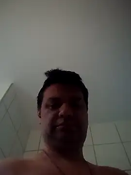 Snapshot of Crocante_Hot chatting on 13, 11, 2025 Crocante Hot online show from 13, 11, 2025