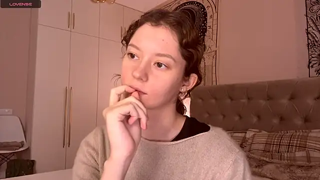 IrisPurrphy online show from 16, 11, 2025