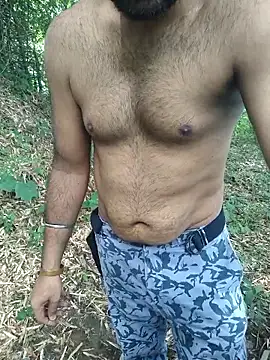 Snapshot of Aeroxx chatting on 17, 9, 2025 Aeroxx online show from 17, 9, 2025