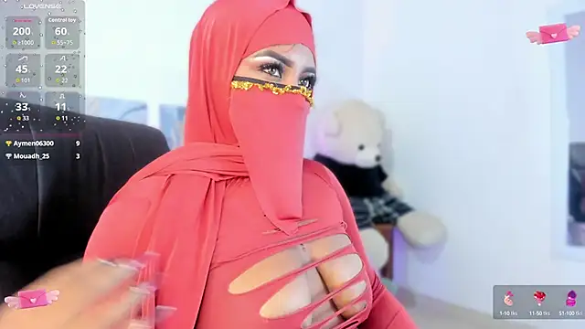 Snapshot of yasmin_elite chatting on 7, 11, 2025 yasmin elite online show from 7, 11, 2025