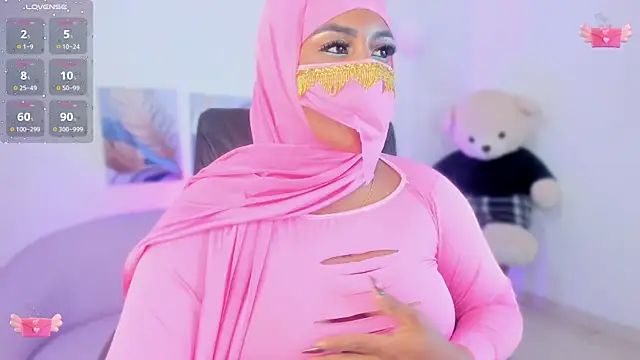 Snapshot of yasmin_elite chatting on 16, 11, 2025 yasmin elite online show from 16, 11, 2025