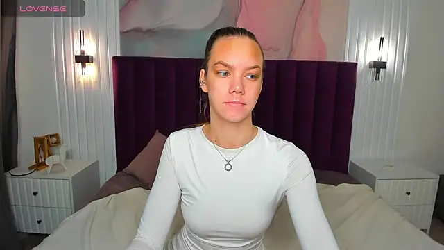 Snapshot of Vickie_Smith chatting on 17, 11, 2025 Vickie Smith online show from 17, 11, 2025